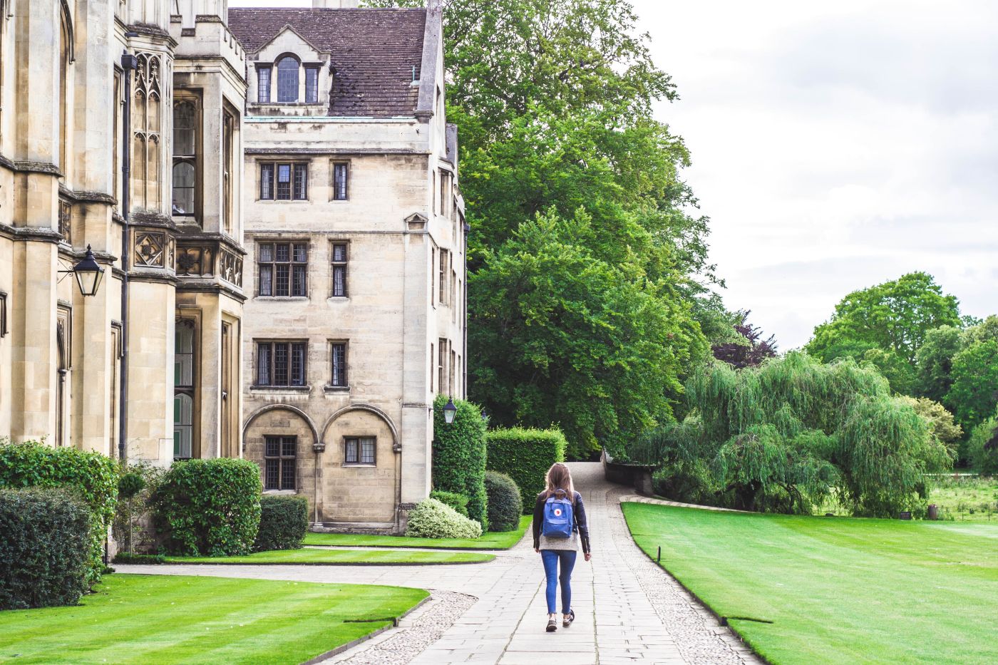 How to Save for College Education for Your Kids